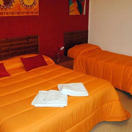 Seven Rooms Παλέρμο Δωμάτιο φωτογραφία