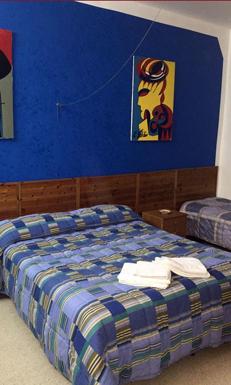 Seven Rooms Παλέρμο Δωμάτιο φωτογραφία