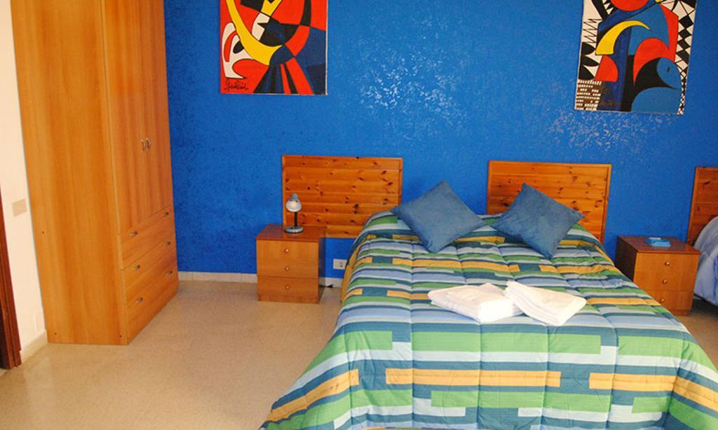 Seven Rooms Παλέρμο Δωμάτιο φωτογραφία