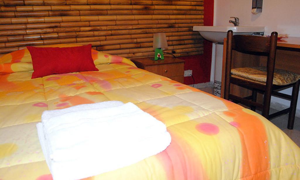 Seven Rooms Παλέρμο Δωμάτιο φωτογραφία
