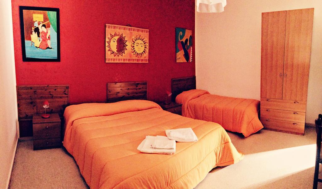 Seven Rooms Παλέρμο Δωμάτιο φωτογραφία